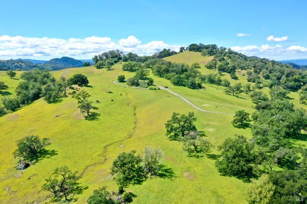 $7,500,000 | 5520 West Soda Rock Lane, Healdsburg, CA 95448
