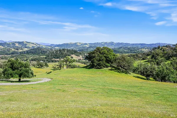 $7,500,000 | 5520 West Soda Rock Lane, Healdsburg, CA 95448
