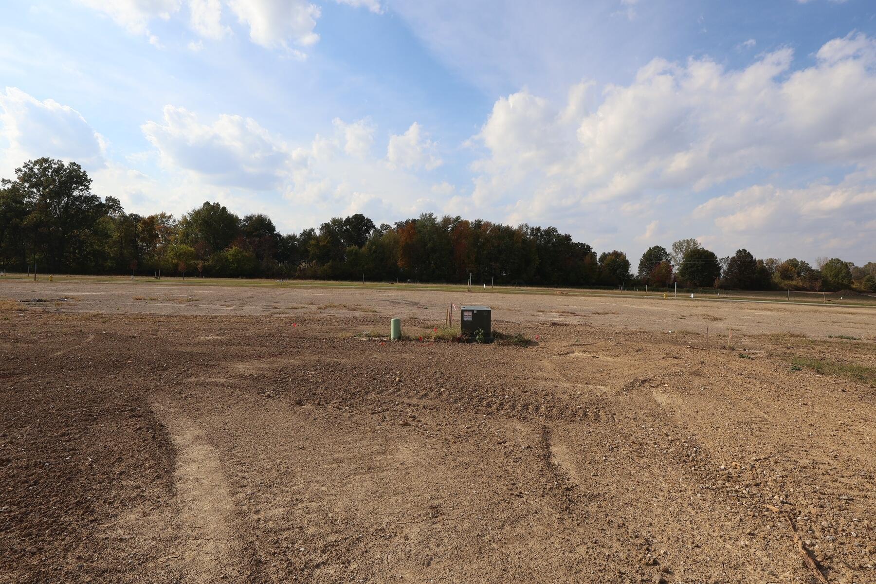 1674 Stinson Road Delaware, OH 43015 - Photo 15 of 20 Yard