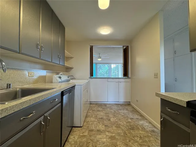 $3,450 | 1676 Ala Moana Boulevard, Unit 203, Honolulu, HI 96815