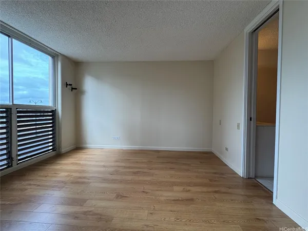 $2,800 | 1676 Ala Moana Boulevard, Unit 203, Honolulu, HI 96815