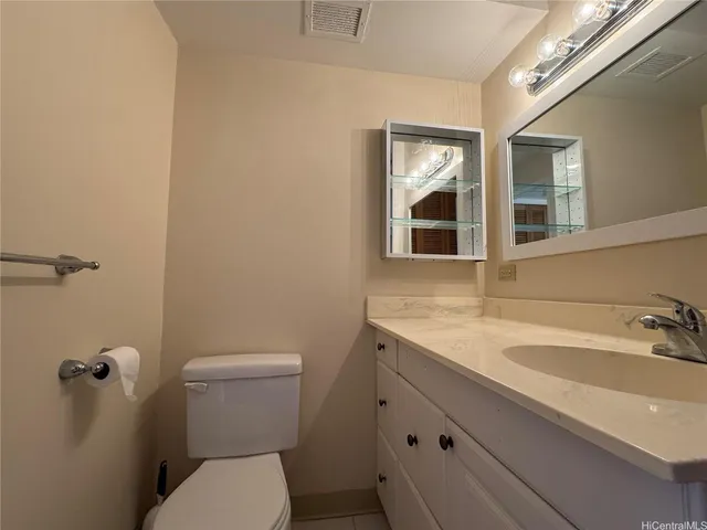 $3,450 | 1676 Ala Moana Boulevard, Unit 203, Honolulu, HI 96815