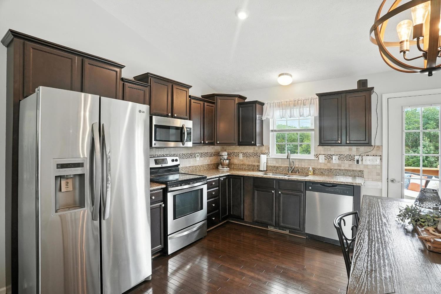 4086 Thomas Jefferson Road Forest, VA 24551 - Photo 6 of 48 Gallery Image 6