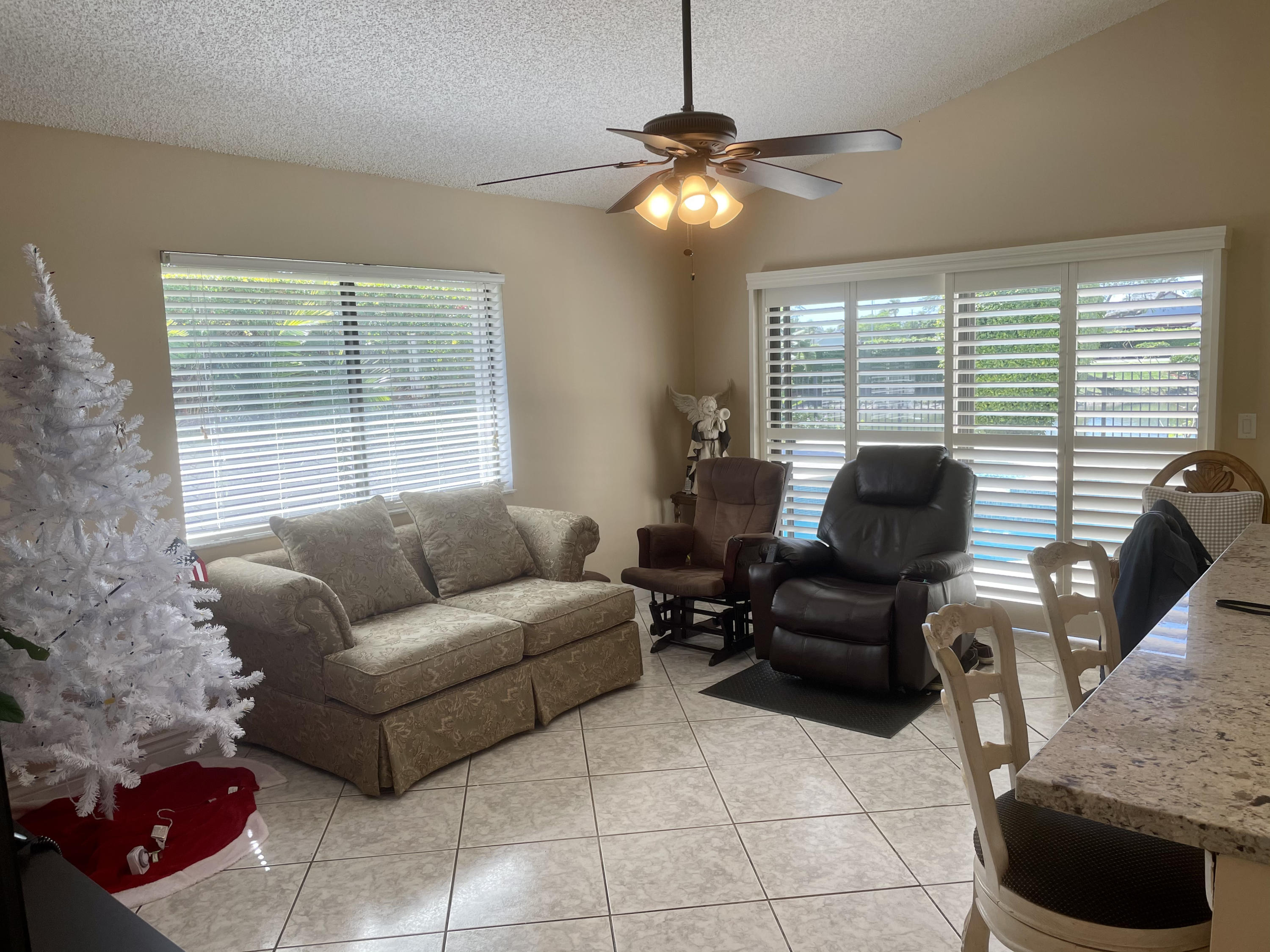 22433 Tuna Place Boca Raton, FL 33428 - Photo 12 of 18 IMG_0682