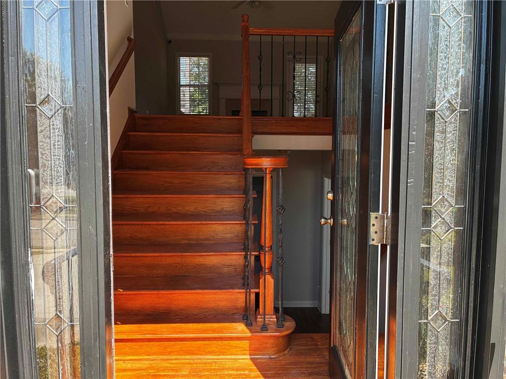 337 Madison Avenue Hampton, GA 30228 - Photo 2 of 32 a view of front door with stairs