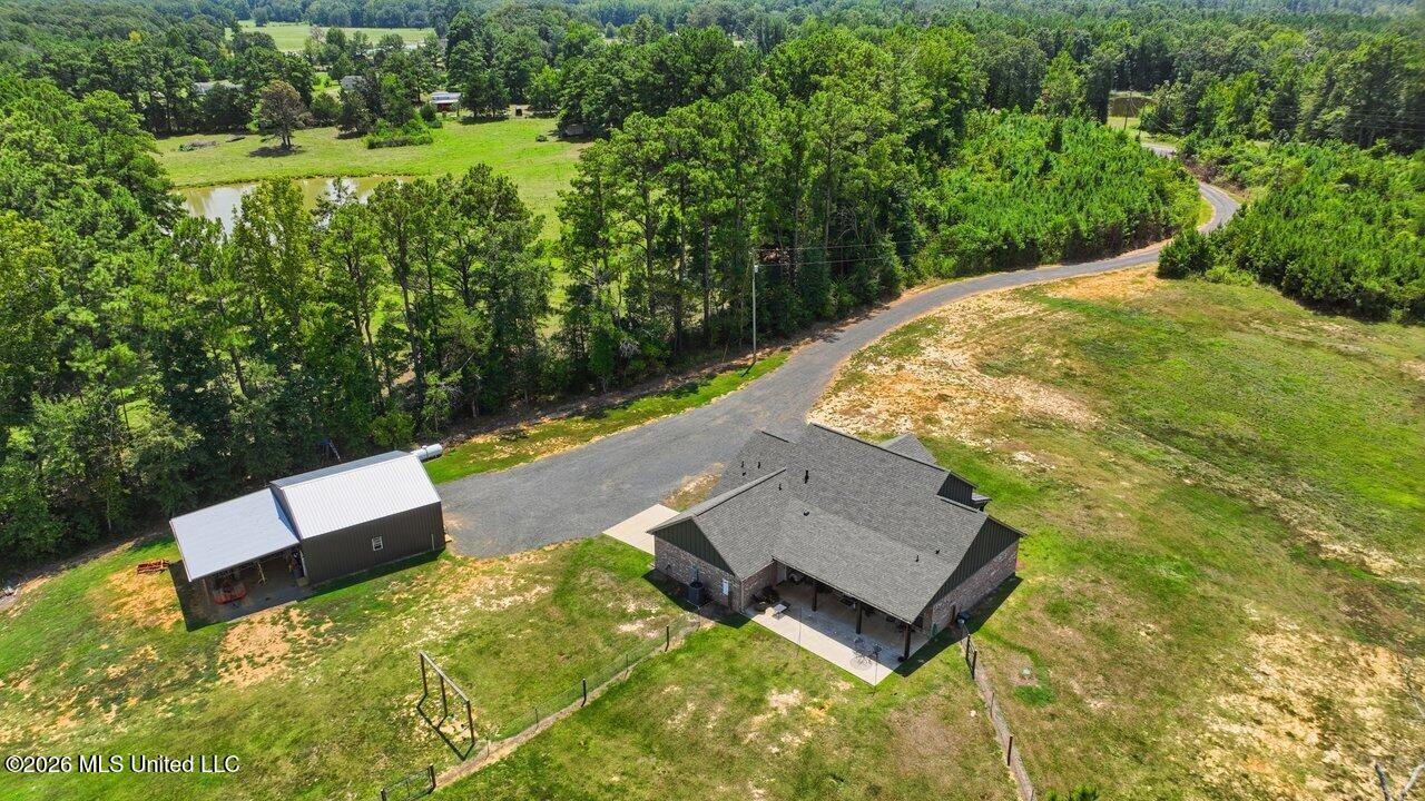 601 McCullough-McLin Road Florence, MS 39073 - Photo 33 of 47 601 McCullough-McLin Rd 12