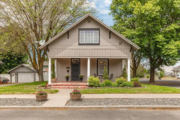 $375,000 | 209 East 3rd Avenue, Ritzville, WA 99169