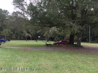 8236 Brooks Road Bryceville, FL 32009 - Photo 6 of 26 a view of a park with large trees