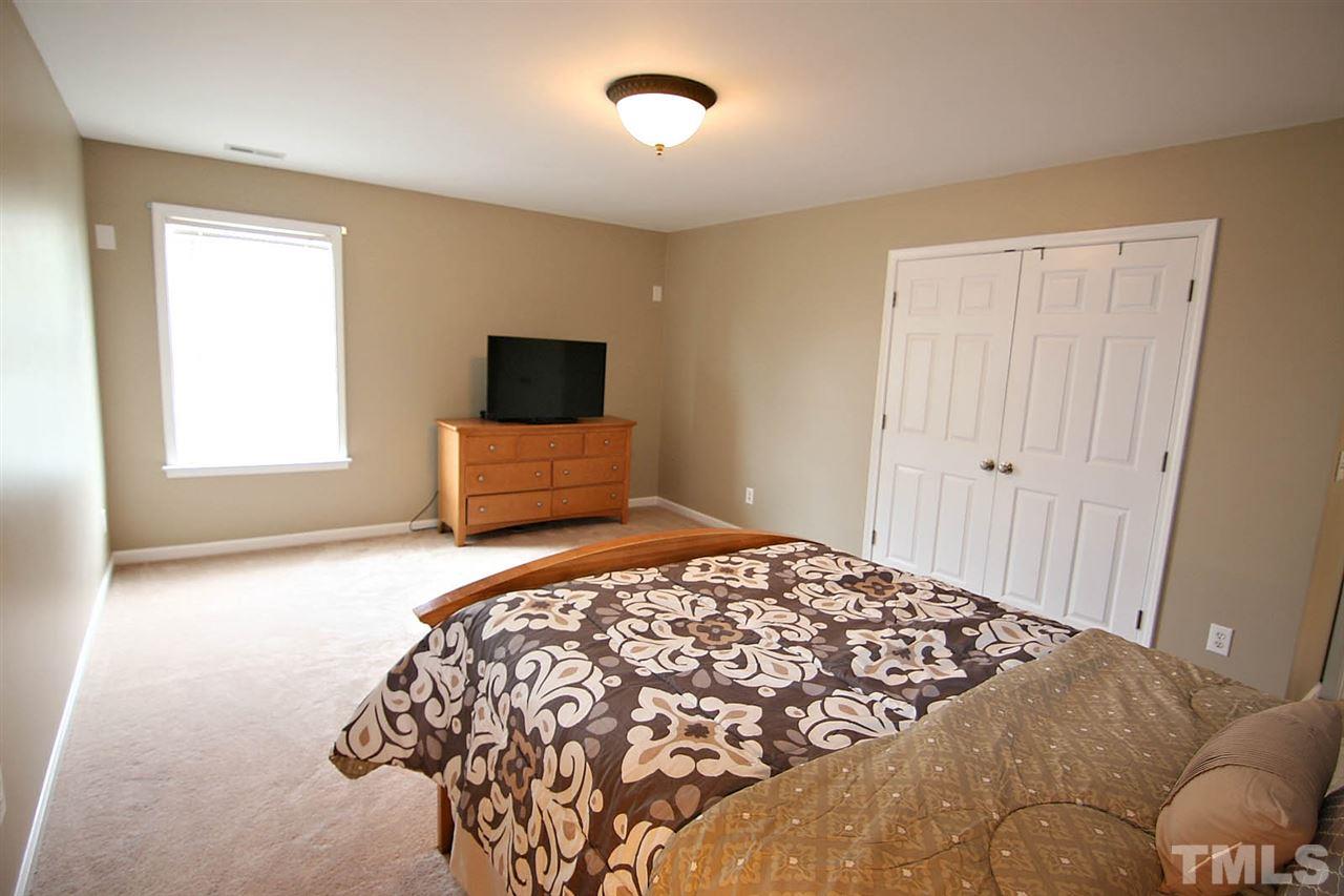 10710 Longholme Way Raleigh, NC 27614 - Photo 16 of 25 Gallery Image 16