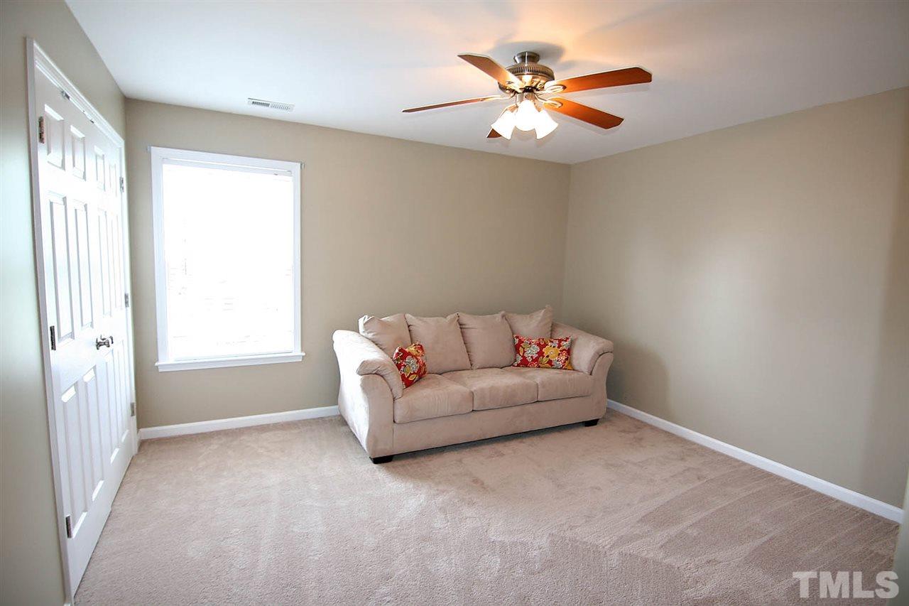 10710 Longholme Way Raleigh, NC 27614 - Photo 17 of 25 Gallery Image 17