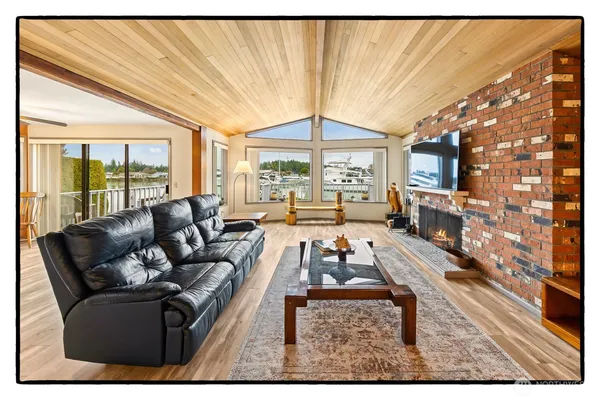 $775,000 | 858 Kalispell Drive, La Conner, WA 98257