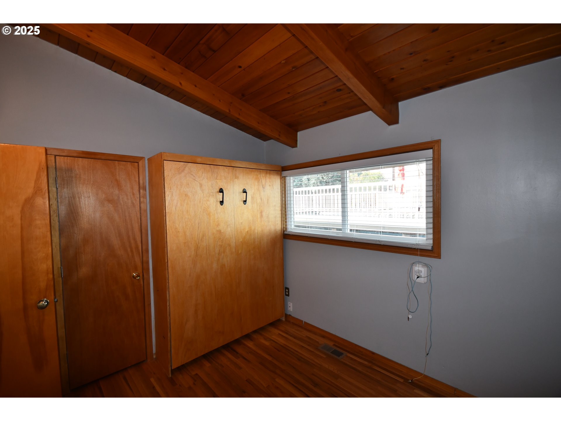 1613 Oregon Street The Dalles, OR 97058 - Photo 15 of 32