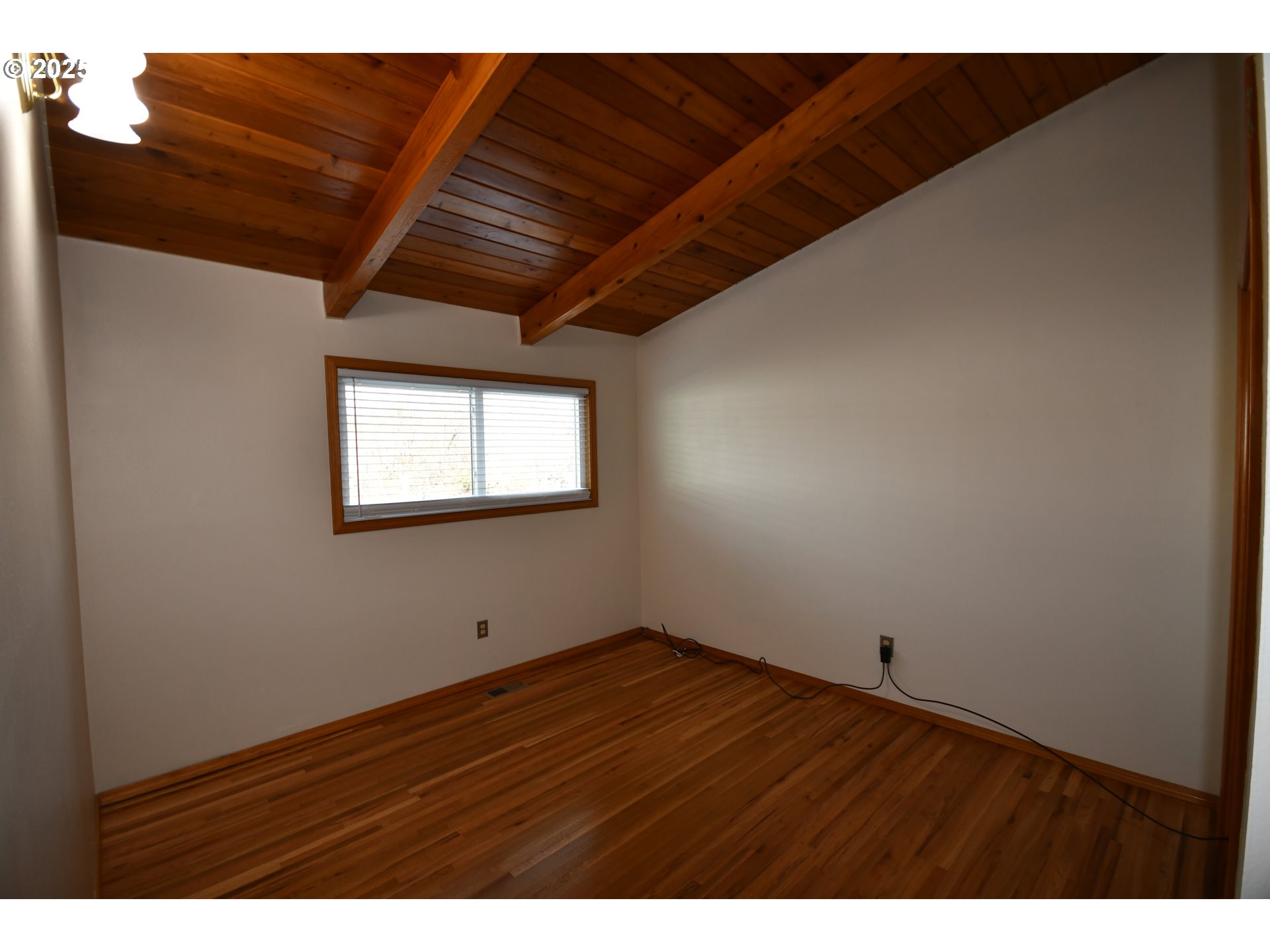 1613 Oregon Street The Dalles, OR 97058 - Photo 16 of 32