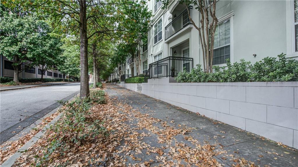 3460 Kingsboro Road Northeast, Unit 338 Atlanta, GA 30326 - Photo 32 of 40