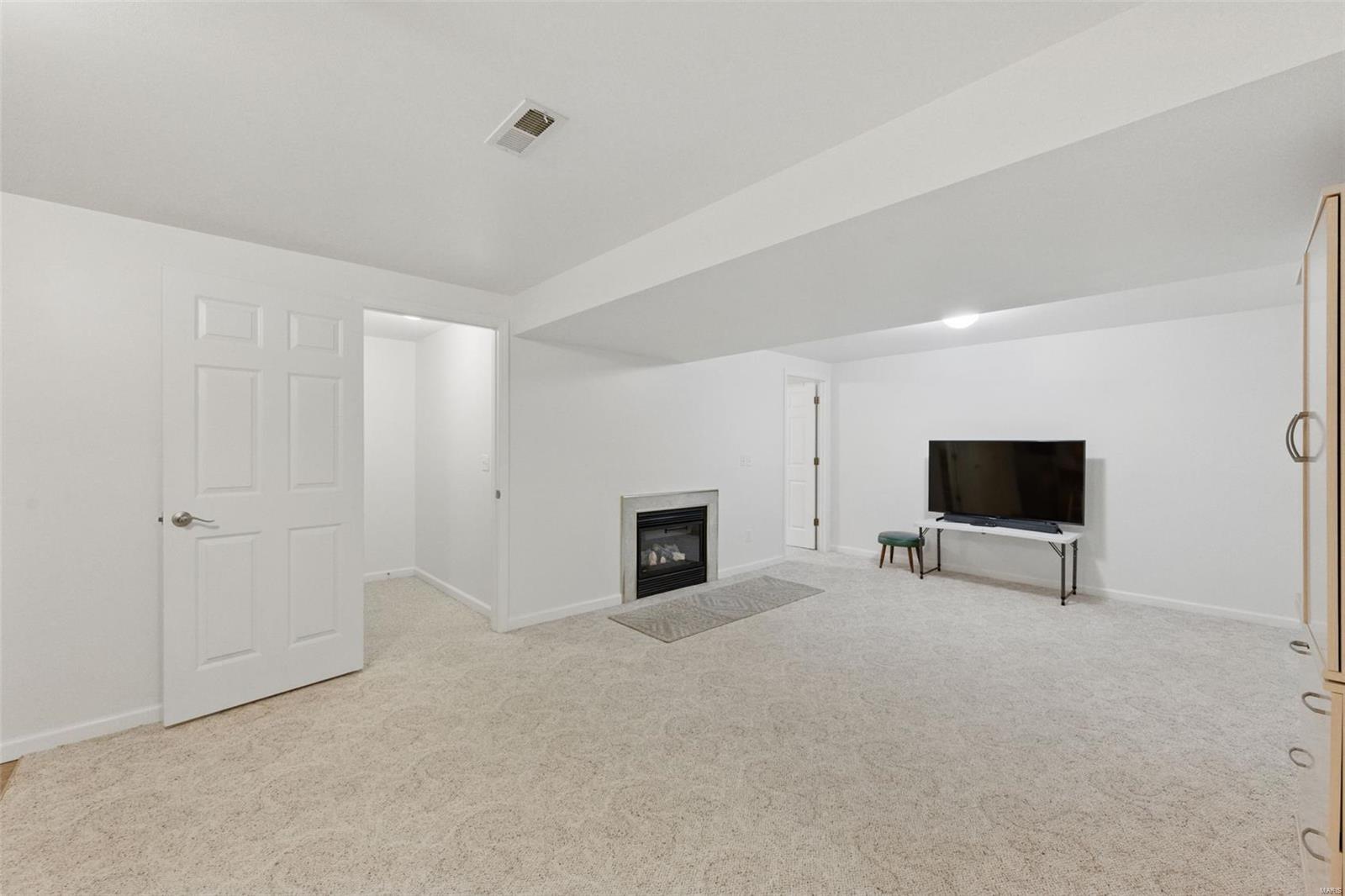 460 Bluff Drive Troy, MO 63379 - Photo 33 of 47