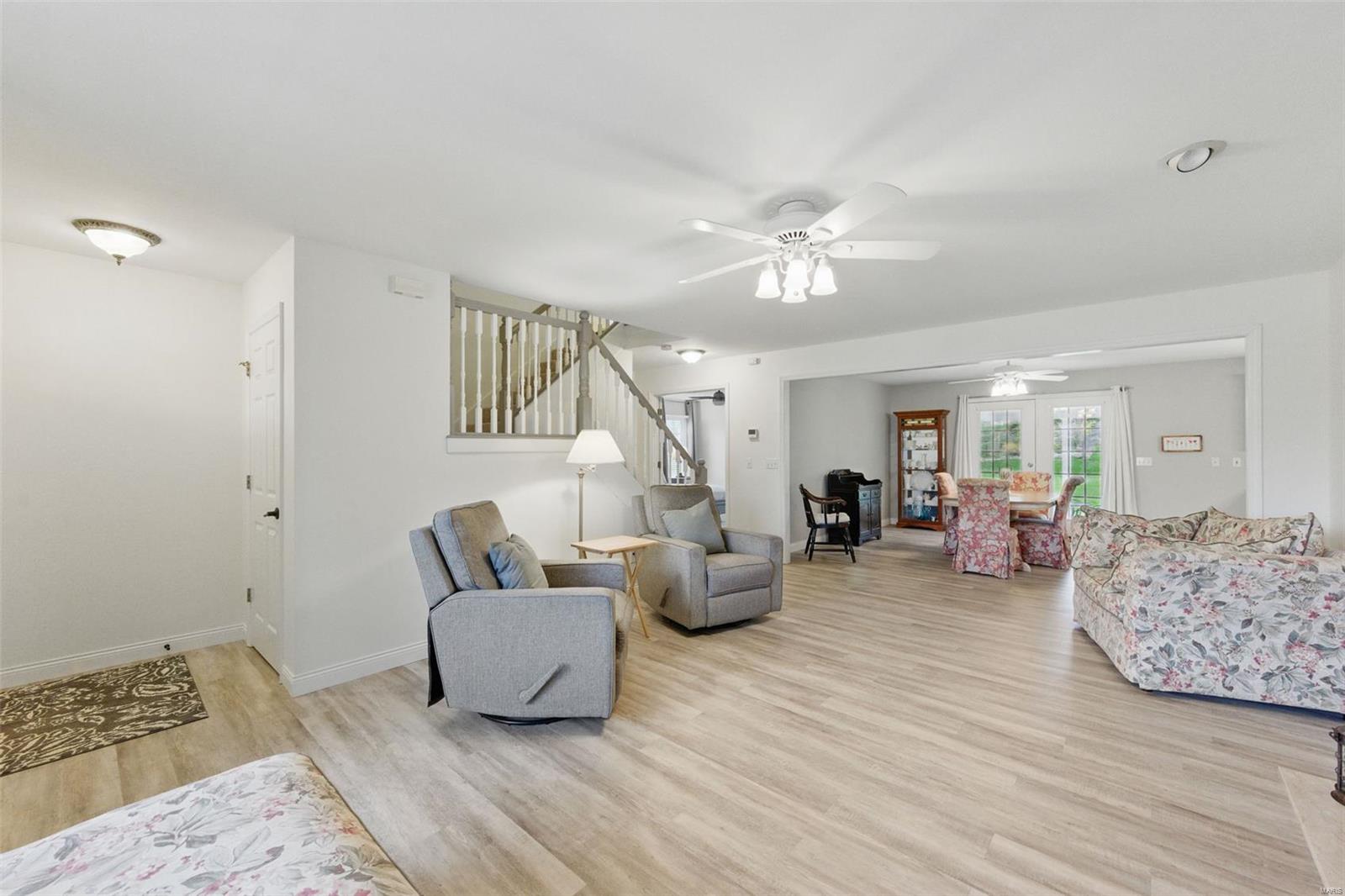 460 Bluff Drive Troy, MO 63379 - Photo 5 of 47