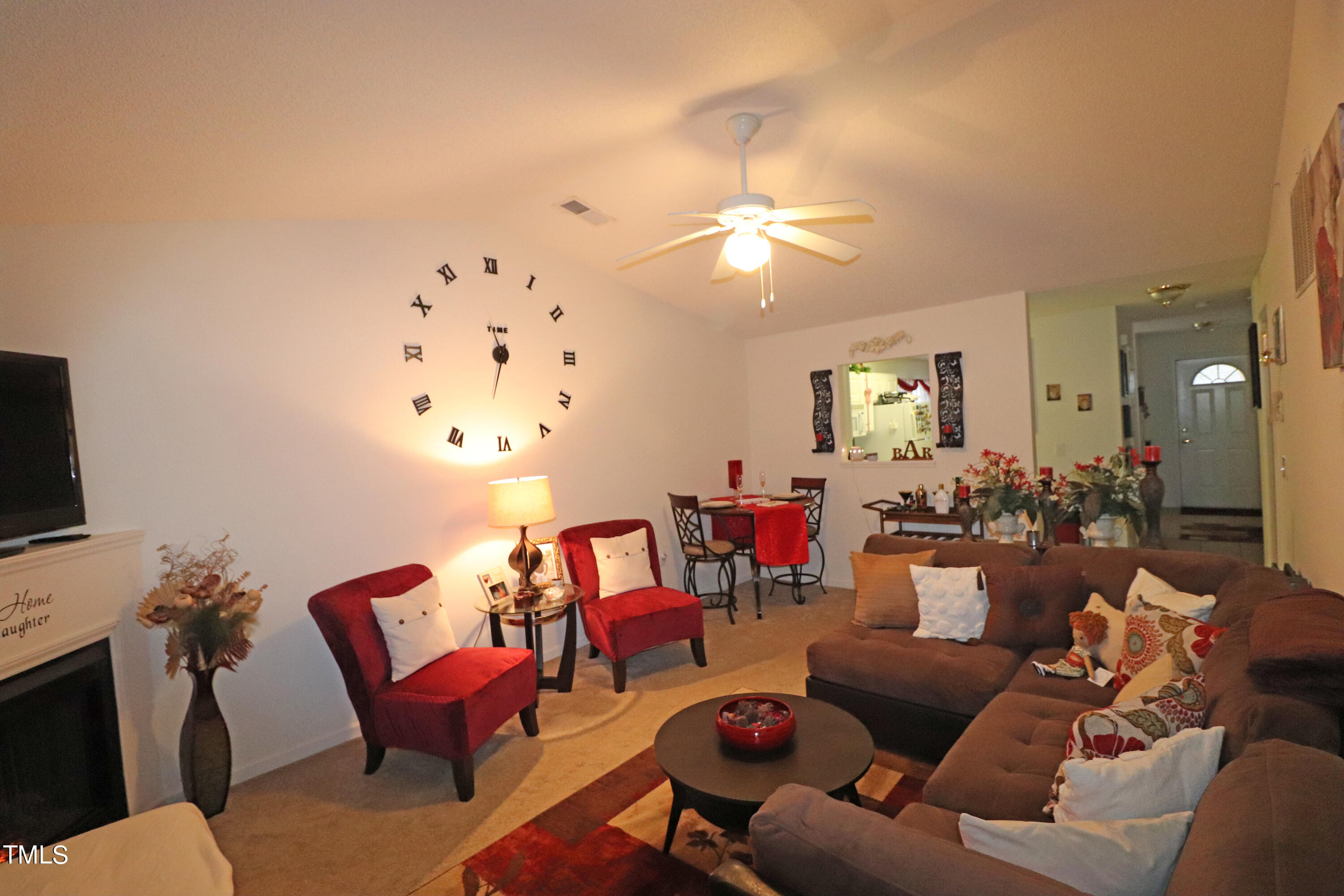 2500 Huntscroft Lane, Unit 203 Raleigh, NC 27617 - Photo 5 of 33 IMG_2160e