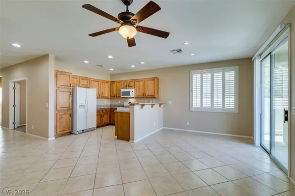 $2,100 | 6290 Majestic Hills Avenue, Las Vegas, NV 89141