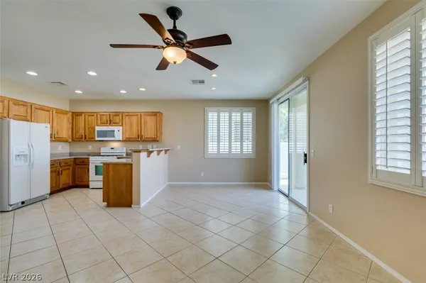 $2,100 | 6290 Majestic Hills Avenue, Las Vegas, NV 89141