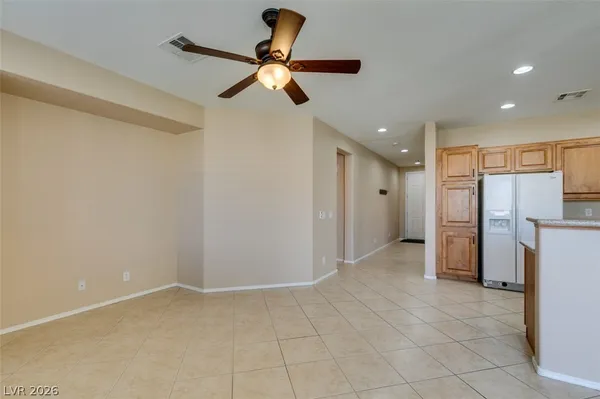 $2,100 | 6290 Majestic Hills Avenue, Las Vegas, NV 89141
