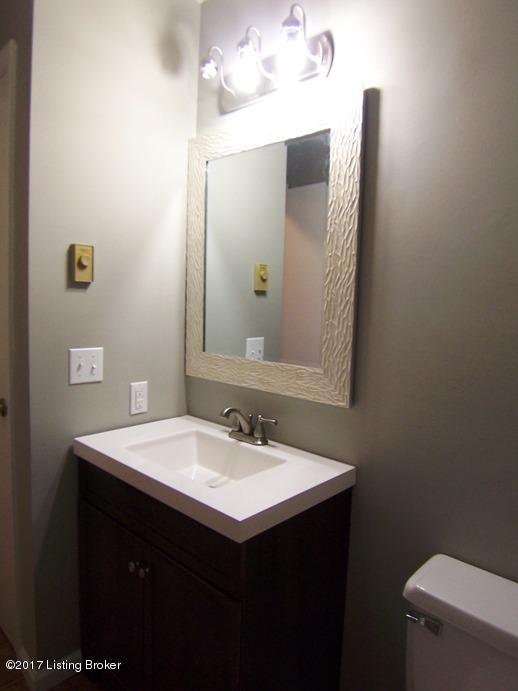 2441 Plum Run Road Bloomfield, KY 40008 - Photo 11 of 18 12 HALL BATH
