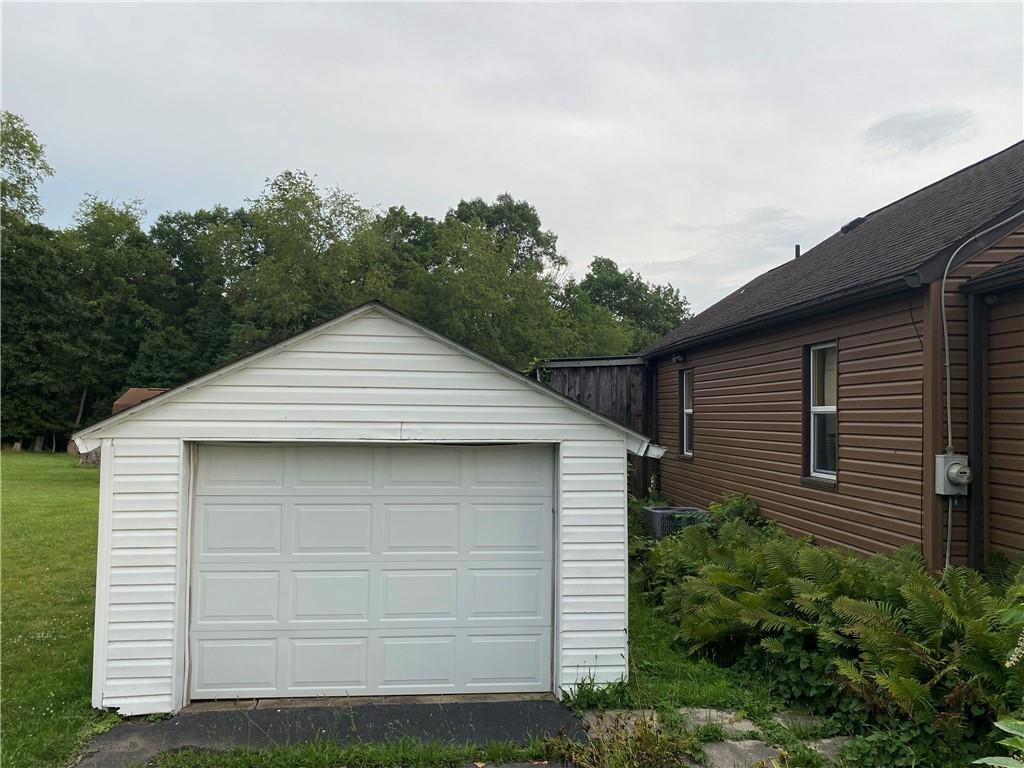122 Hoy Street Rices Landing, PA 15357 - Photo 34 of 41