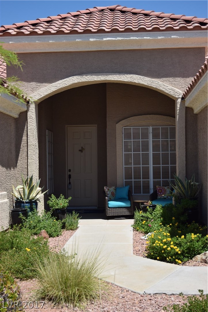 227 Chestnut Ridge Circle Henderson, NV 89012 - Photo 4 of 35 Gallery Image 4