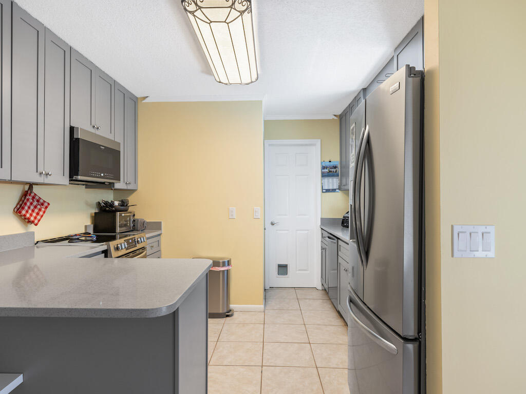 6501 Bayard Road Fort Pierce, FL 34951 - Photo 17 of 37 0B2A0313