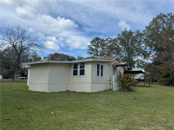 $135,000 | 302 Adams Street, Columbia, LA 71418
