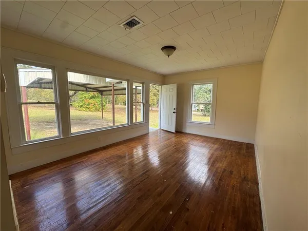 $135,000 | 302 Adams Street, Columbia, LA 71418