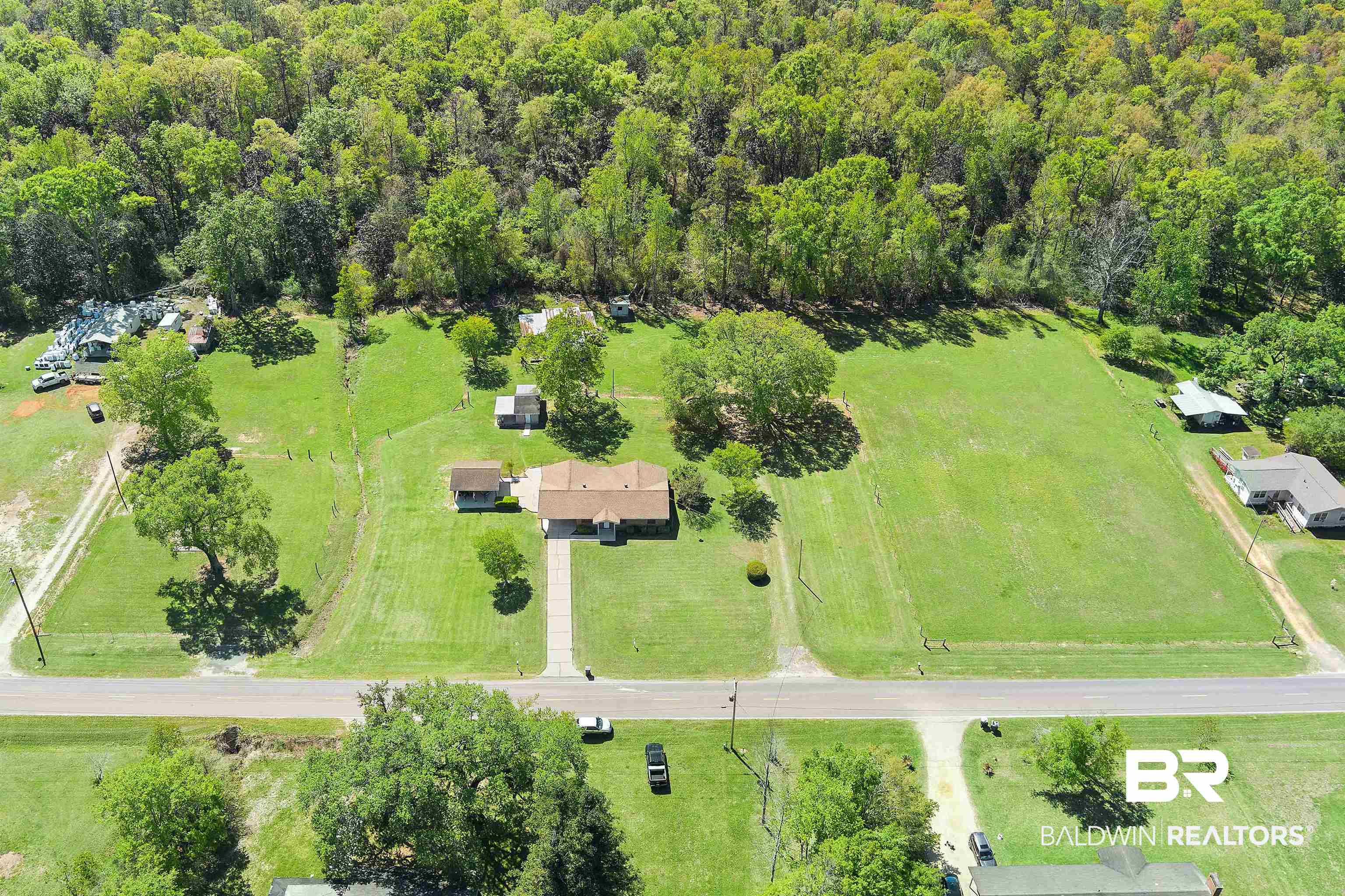 16210 Tolbert Road Bay Minette, AL 36507 - Photo 5 of 32 Gallery Image 5