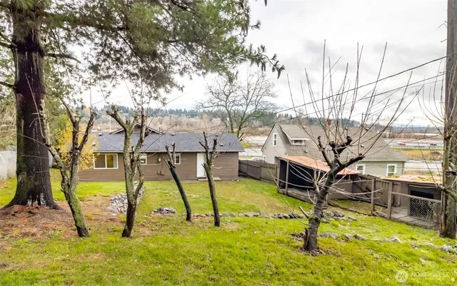 a view of a fireplace