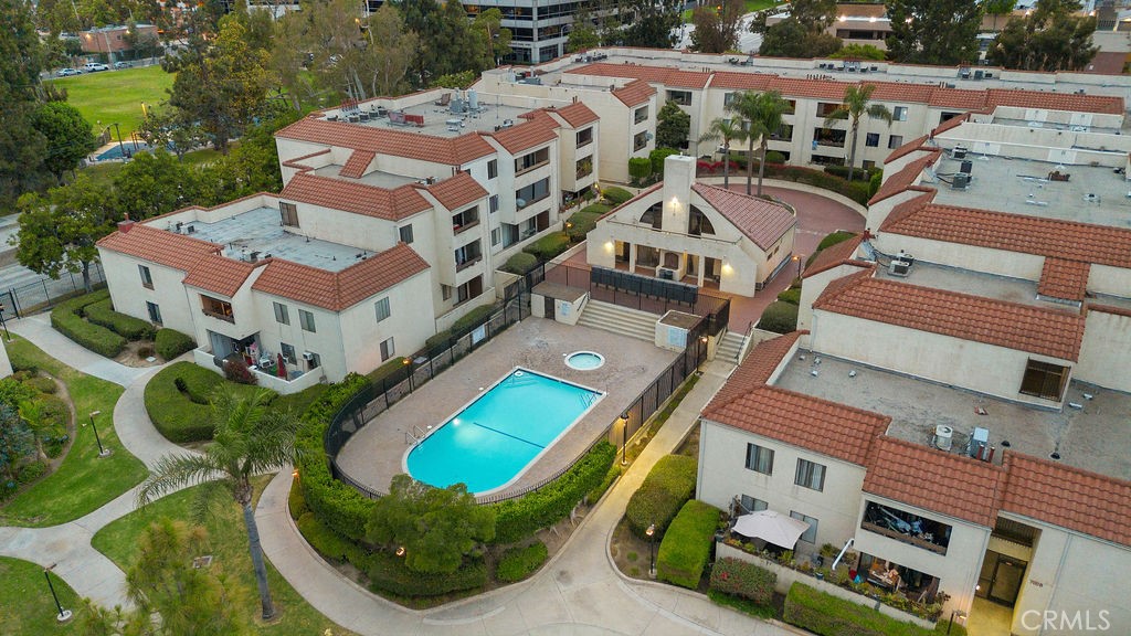 600 West 3rd Street, Unit 107 Santa Ana, CA 92701 - Photo 24 of 26 an aerial view of a house