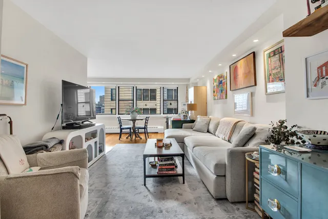$660,000 | 145 East 15th Street, Unit 7E | Gramercy
