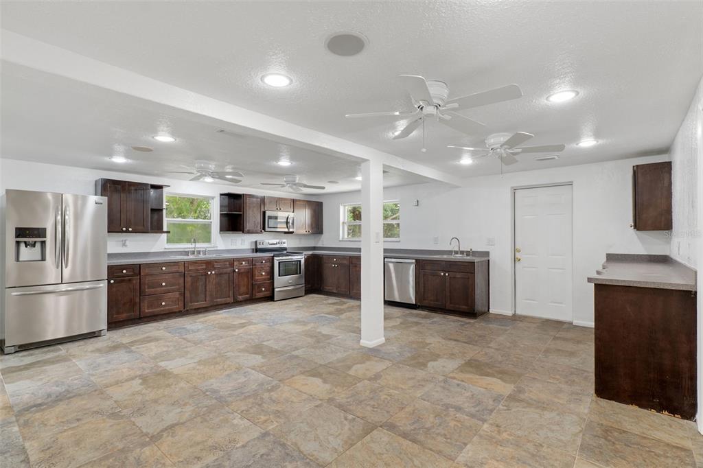 4104 Arrowhead Avenue Spring Hill, FL 34606 - Photo 6 of 36