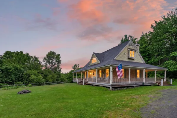 $675,000 | 23 Burchard Road, West Dover, VT 05356