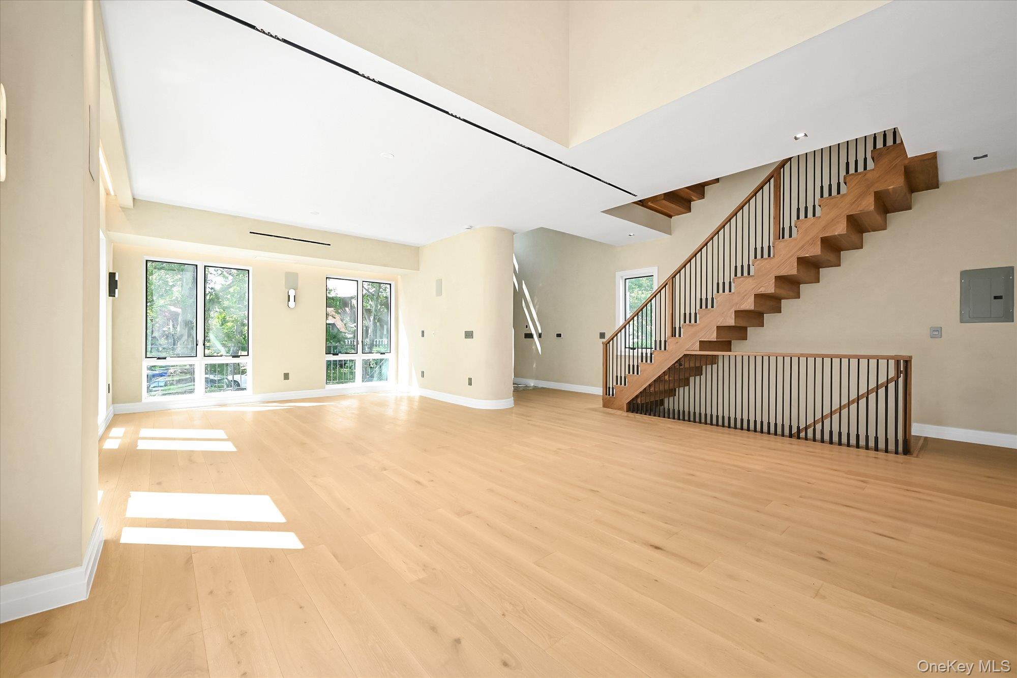 176-12 Kildare Road Queens, NY 11432 - Photo 6 of 36