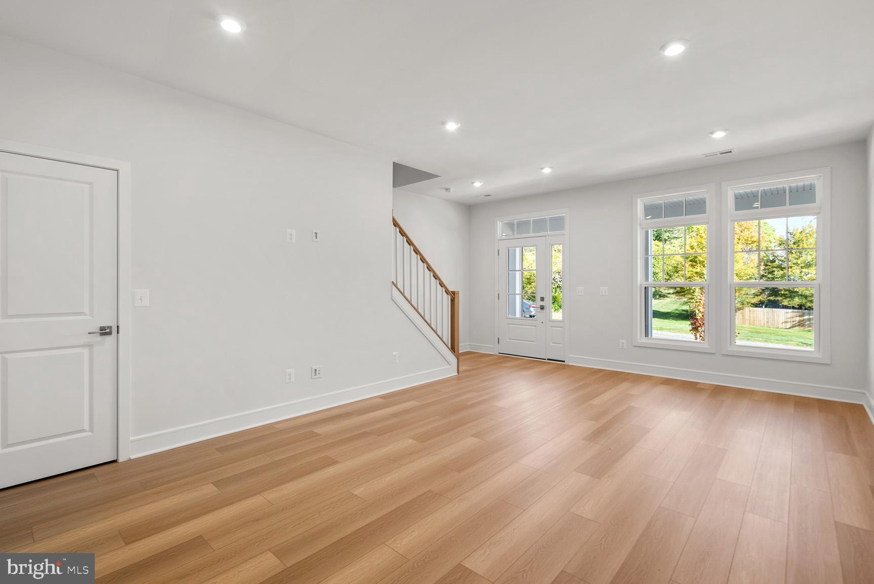 4254 Frost Street Marshall, VA 20115 - Photo 6 of 27