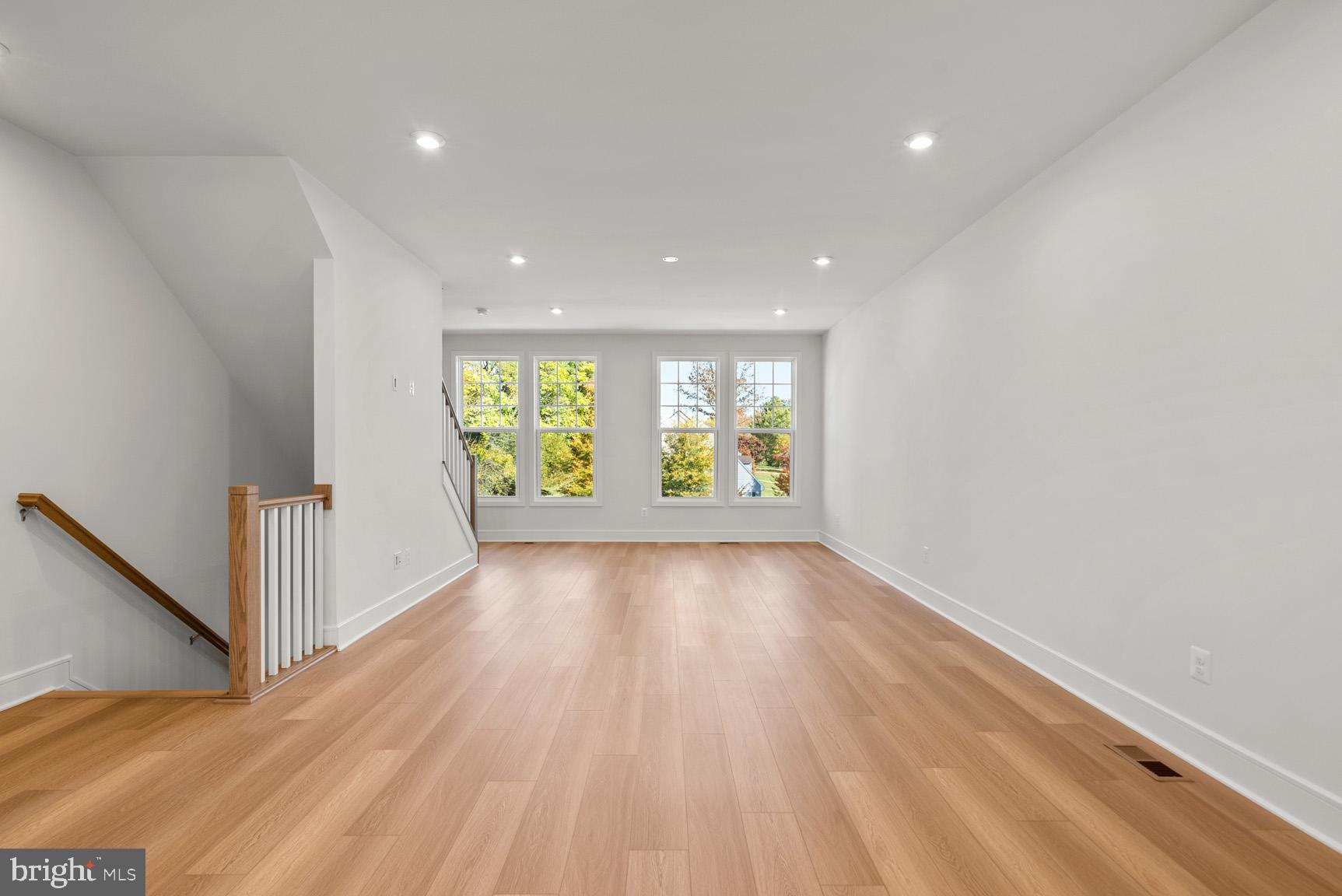 4254 Frost Street Marshall, VA 20115 - Photo 7 of 27