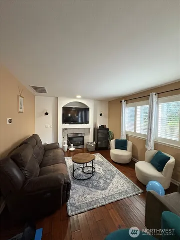 $3,500 | 18218 28th Drive Southeast, Bothell, WA 98012