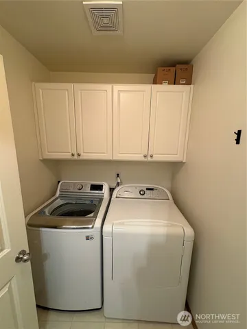 $3,395 | 18218 28th Drive Southeast, Bothell, WA 98012