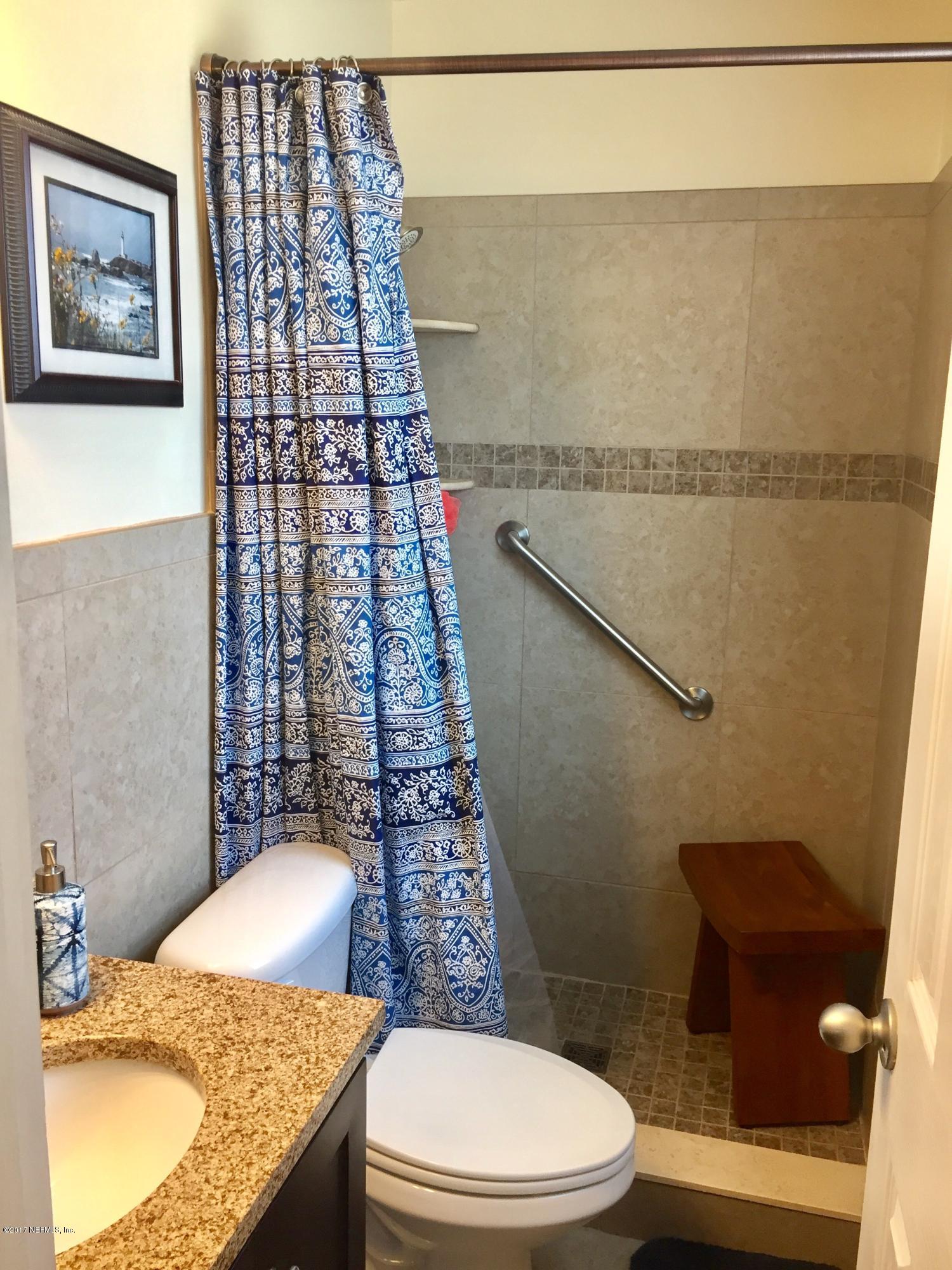 4018 Dayrl Road Jacksonville, FL 32207 - Photo 11 of 21 4018 DAYRL MASTER BATH