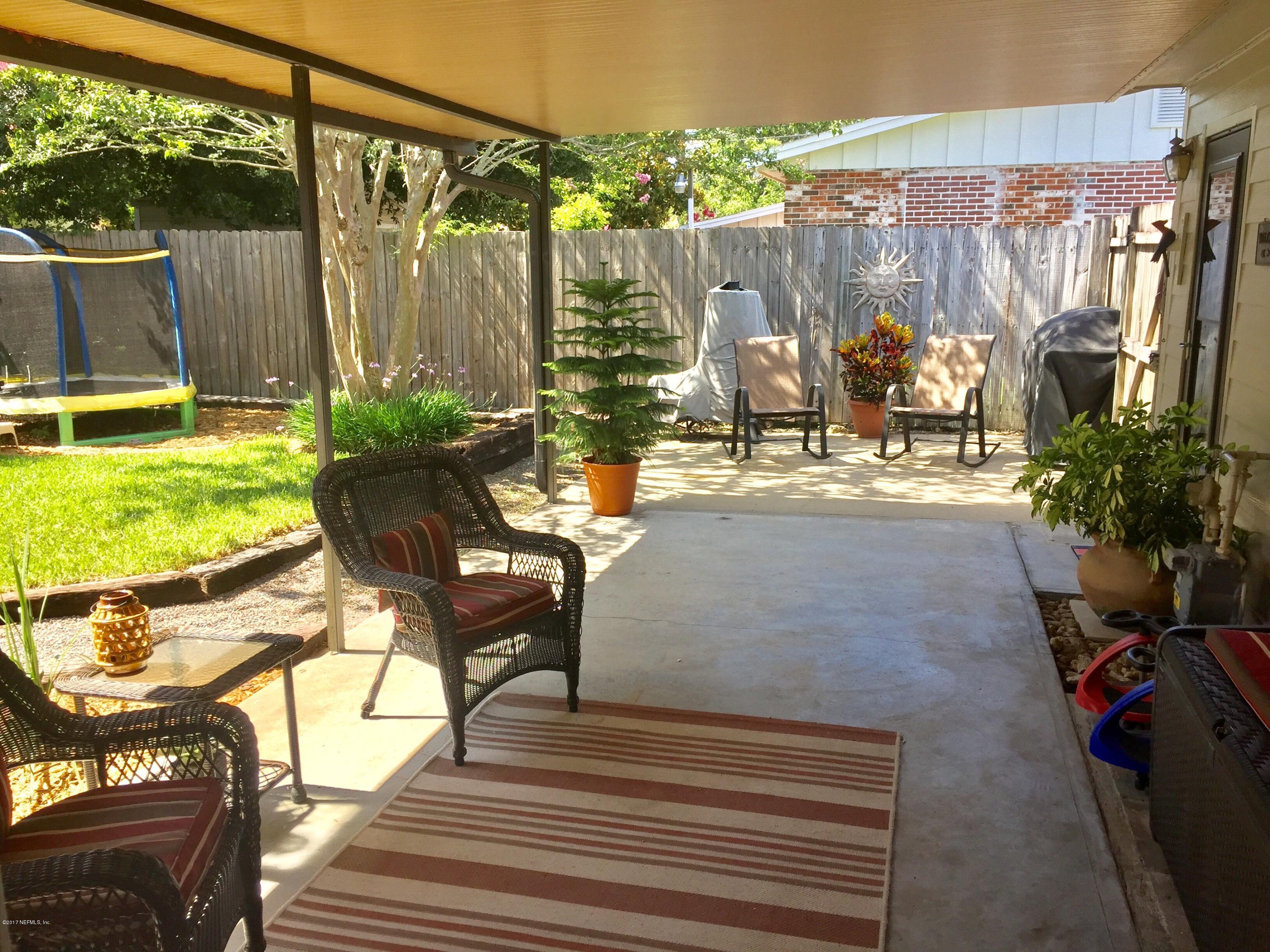4018 Dayrl Road Jacksonville, FL 32207 - Photo 16 of 21 4018 DAYRL COVERED PATIO BEST