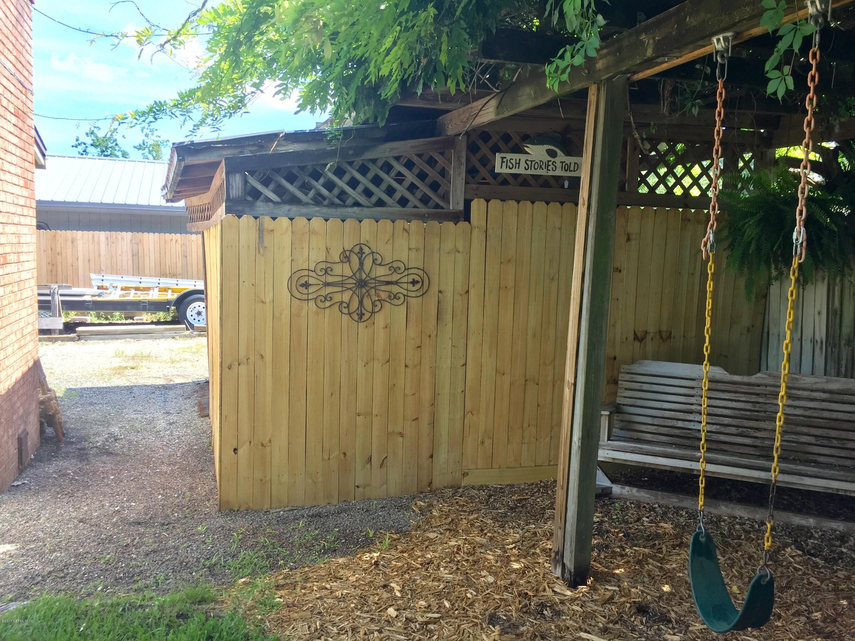 4018 Dayrl Road Jacksonville, FL 32207 - Photo 19 of 21 4018 DAYRL STORAGE SHED