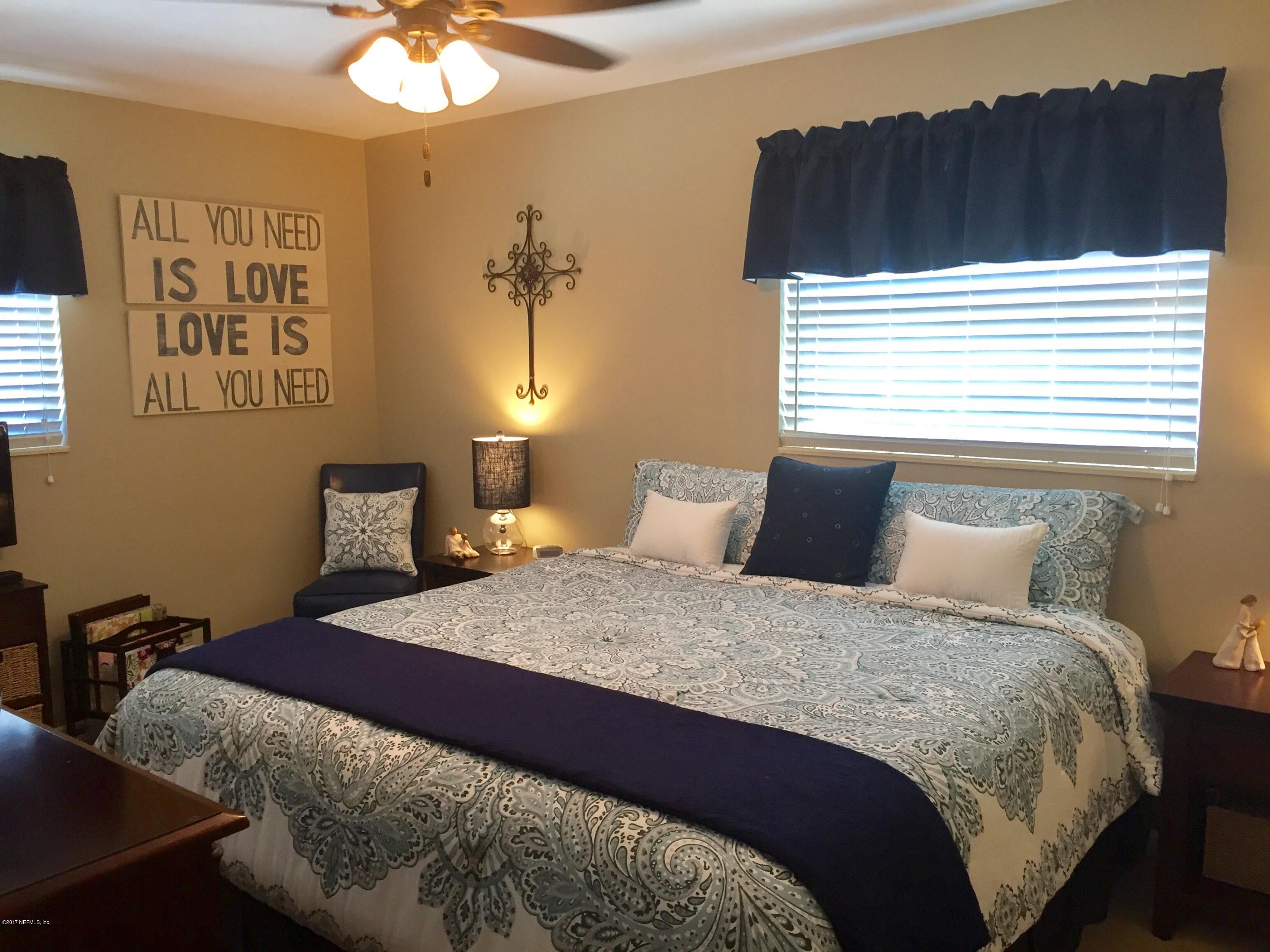 4018 Dayrl Road Jacksonville, FL 32207 - Photo 10 of 21 4018 DAYRL MASTER BR
