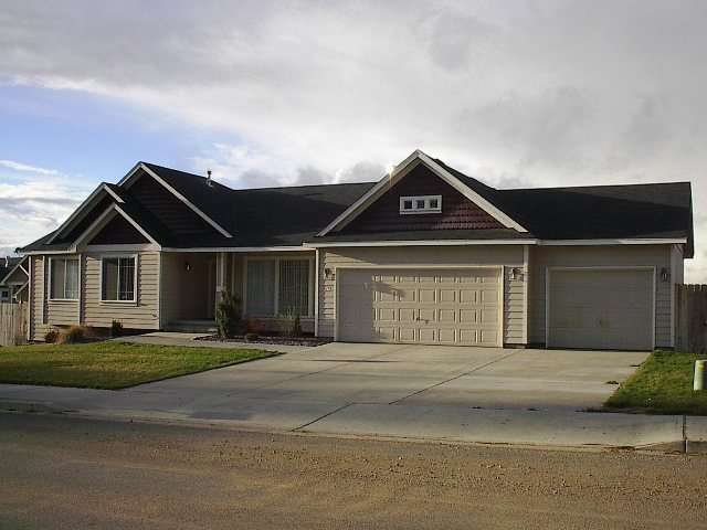 3103 East Lane Park Road Mead, WA 99021 - Photo 1 of 5 Gallery Image 1