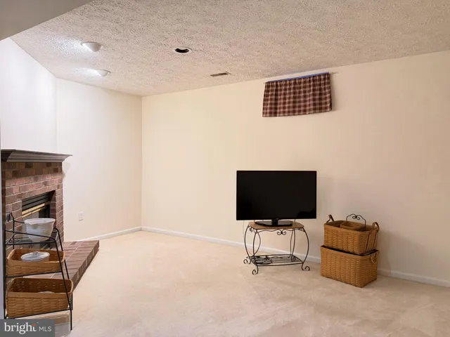 $374,900 | 6218 Hastings Court, Frederick, MD 21703