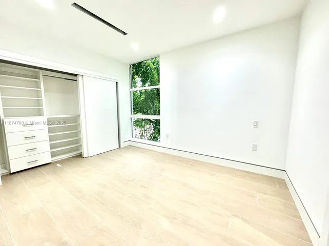 $1,200,000 | 5728 Northwest 5th Court, Unit TH1, Miami, FL 33127