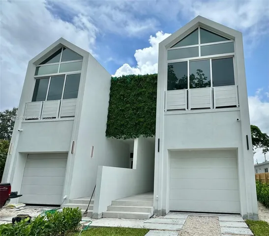 $1,200,000 | 5728 Northwest 5th Court, Unit TH1, Miami, FL 33127
