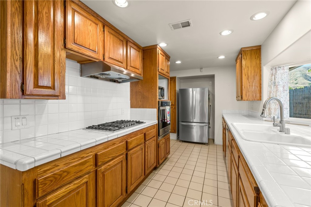 222 2nd Street Fillmore, CA 93015 - Photo 18 of 55 Gallery Image 18
